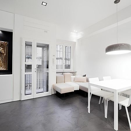 Suite Lux Near Duomo / Mm Tricolore Milánó Kültér fotó